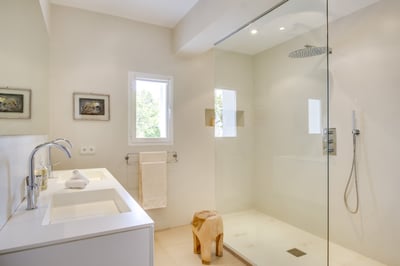 Luxury Villa Photo #43