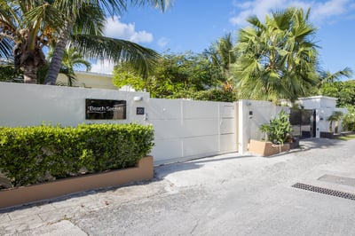 Luxury Villa Photo #21