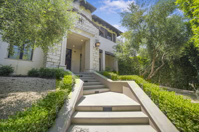 Luxury Villa Photo #10