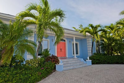 Luxury Villa Photo #26