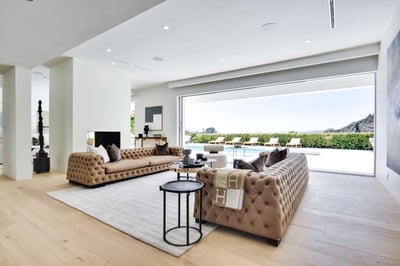 Luxury Villa Photo #24