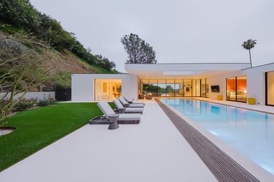 Luxury Villa Photo #8