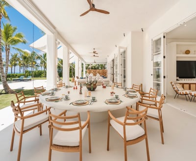 Luxury Villa Photo #26