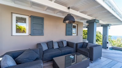 Pool & Terrace