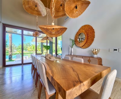 Luxury Villa Photo #14