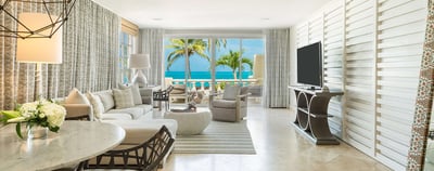 Luxury Villa Photo #2