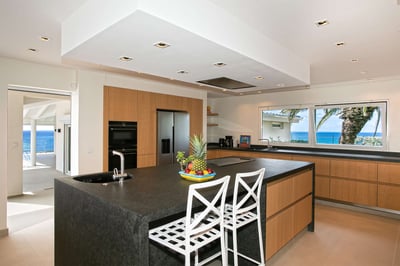 Luxury Villa Photo #14