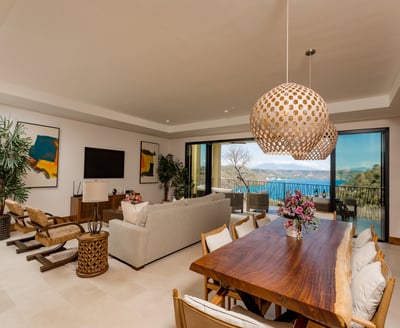 Luxury Villa Photo #12