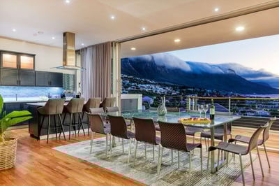 Luxury Villa Photo #17