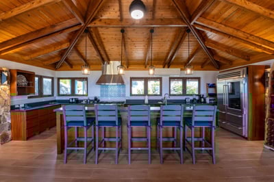 Luxury Villa Photo #22