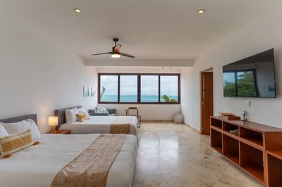 Luxury Villa Photo #44