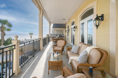 Luxury Villa Photo #19