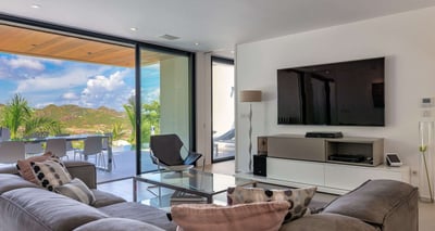 Luxury Villa Photo #9