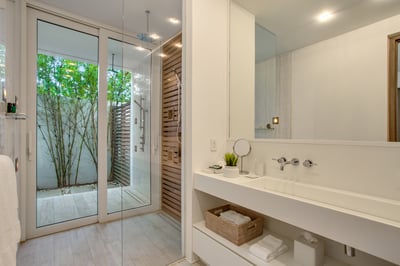 Luxury Villa Photo #17