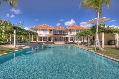 Luxury Villa Photo #6