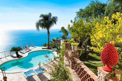 Luxury Villa Photo #5