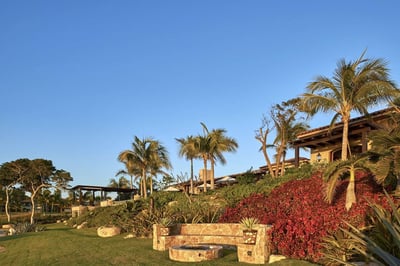 Luxury Villa Photo #5