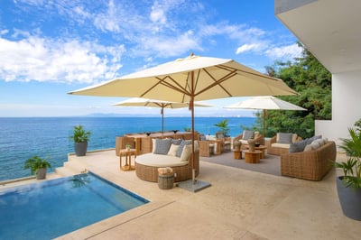 Luxury Villa Photo #6