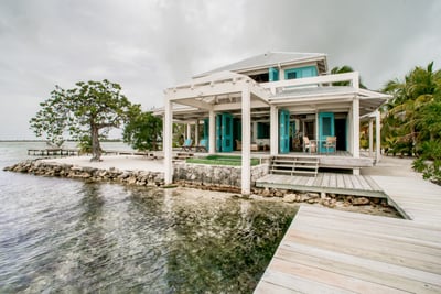 Luxury Villa Photo #3