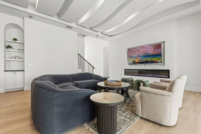 Luxury Villa Photo #19