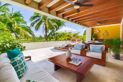 Luxury Villa Photo #2