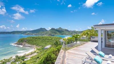 Luxury Villa Photo #4