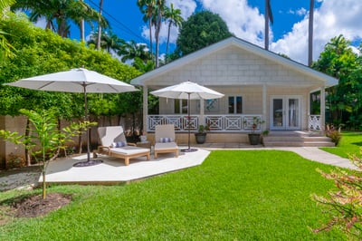 Luxury Villa Photo #6