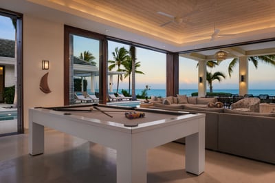 Luxury Villa Photo #29