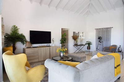 Luxury Villa Photo #16