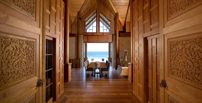 Luxury Villa Photo #17