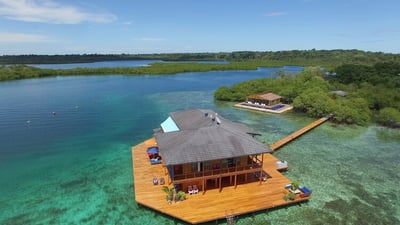 Luxury Villa Photo #4