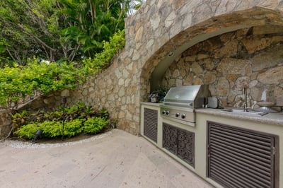 Luxury Villa Photo #14