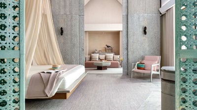 Luxury Villa Photo #2