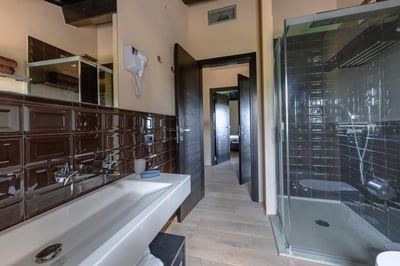Luxury Villa Photo #41
