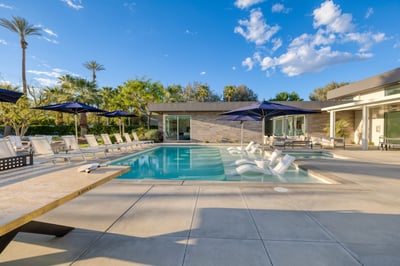 Luxury Villa Photo #7