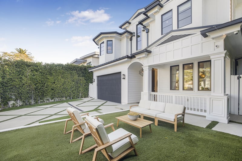 Spaulding Ave Farmhouse