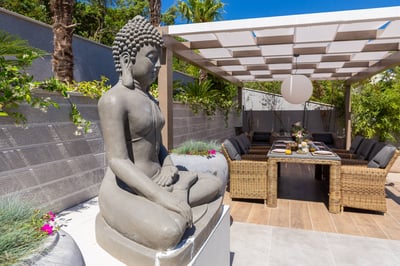 Luxury Villa Photo #23