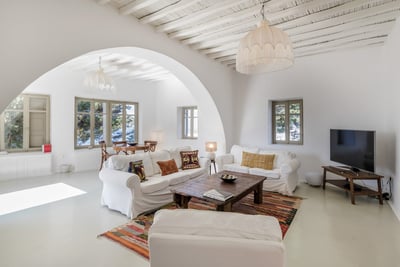 Luxury Villa Photo #20