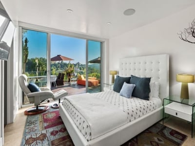 Luxury Villa Photo #17