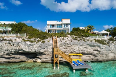 Luxury Villa Photo #4