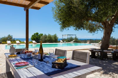 Luxury Villa Photo #13