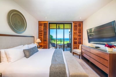 Luxury Villa Photo #32