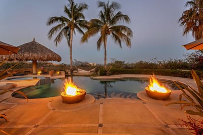 Luxury Villa Photo #5
