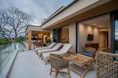 Luxury Villa Photo #14