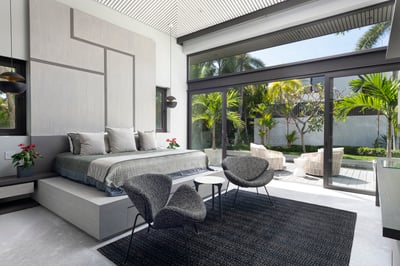 Luxury Villa Photo #34