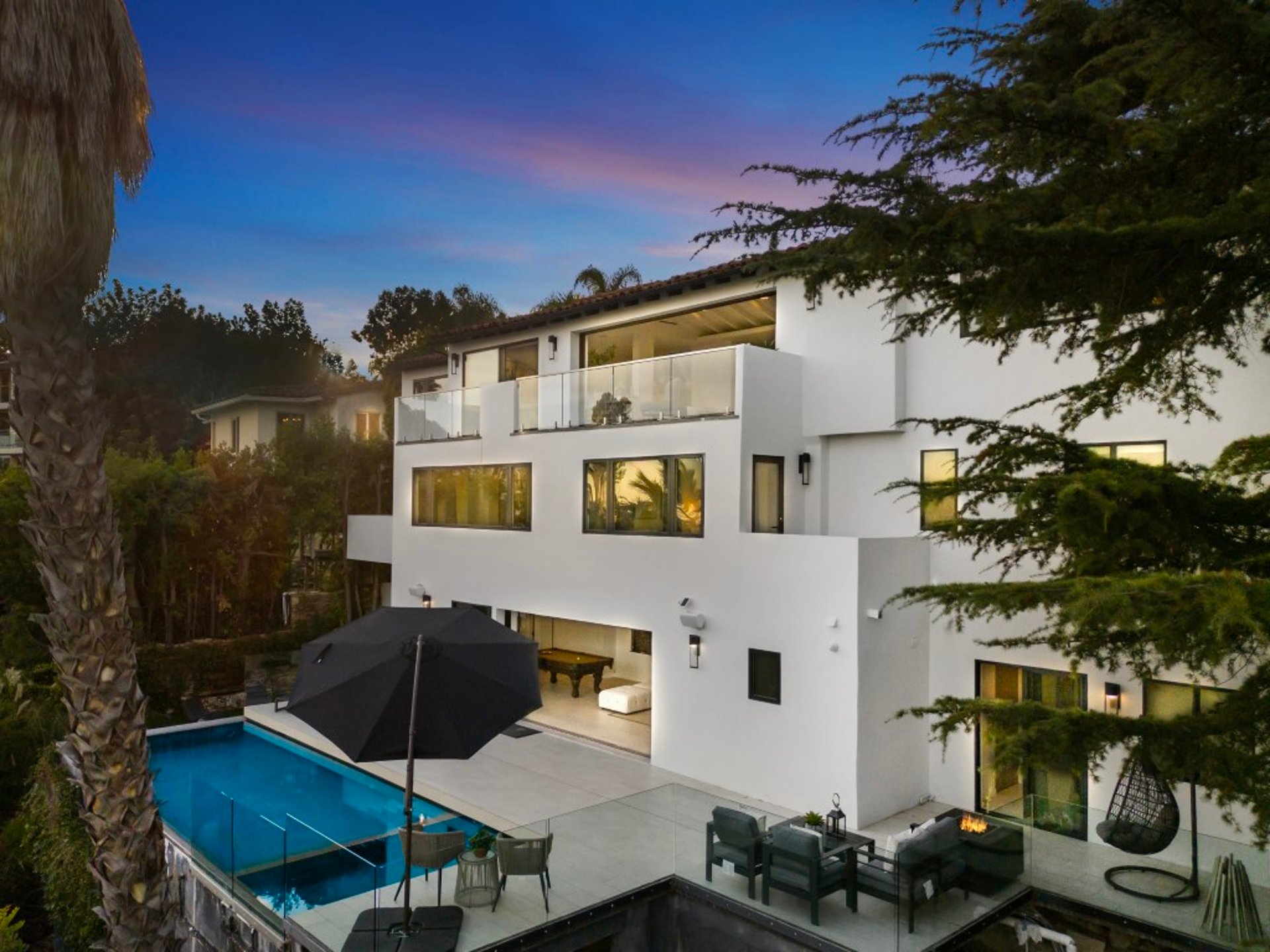 Sinatra House - 2