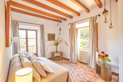 Luxury Villa Photo #13