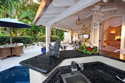 Luxury Villa Photo #4
