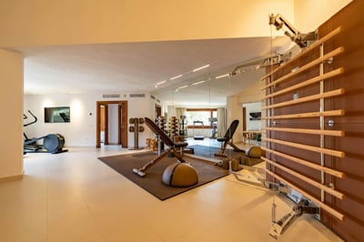 Luxury Villa Photo #33