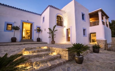 Luxury Villa Photo #30